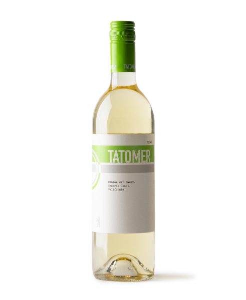 White Wine Hinter der Mauer