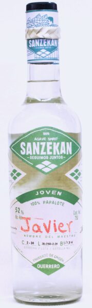Destilado de Agave Papalote Javier Barranca