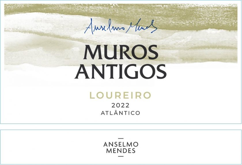 Vinho Verde Loureiro Muros Antigos