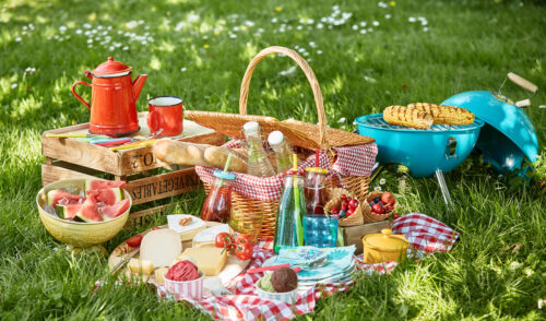 Spring Into Refreshment: The Best Ready-To-Drink & Compact Formats for the Season