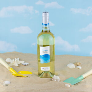 Summer Essentials: Bright Bottles & Refreshing Finds 2