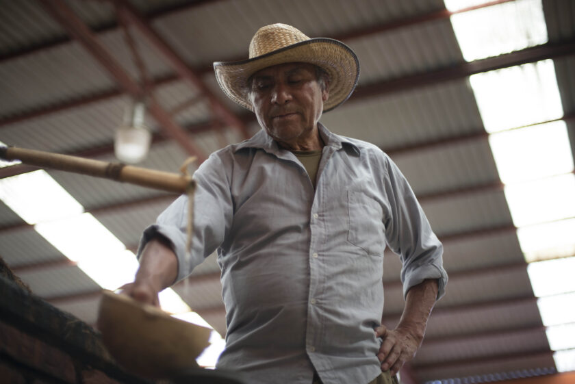 Don Amado Mezcal